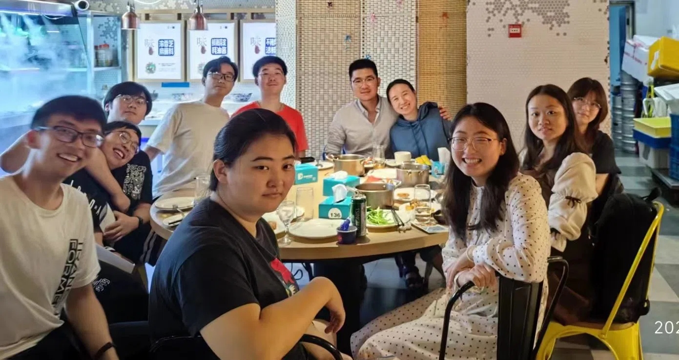 中秋团圆聚餐
